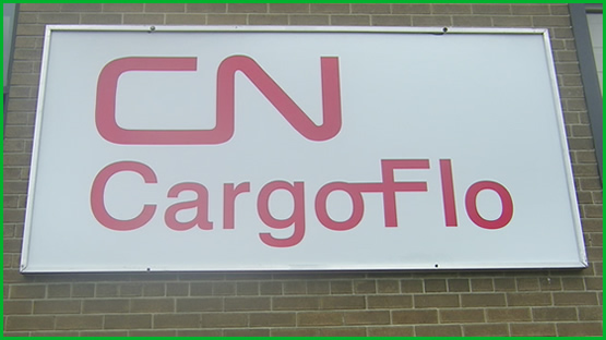 555x312-3px-signage-07